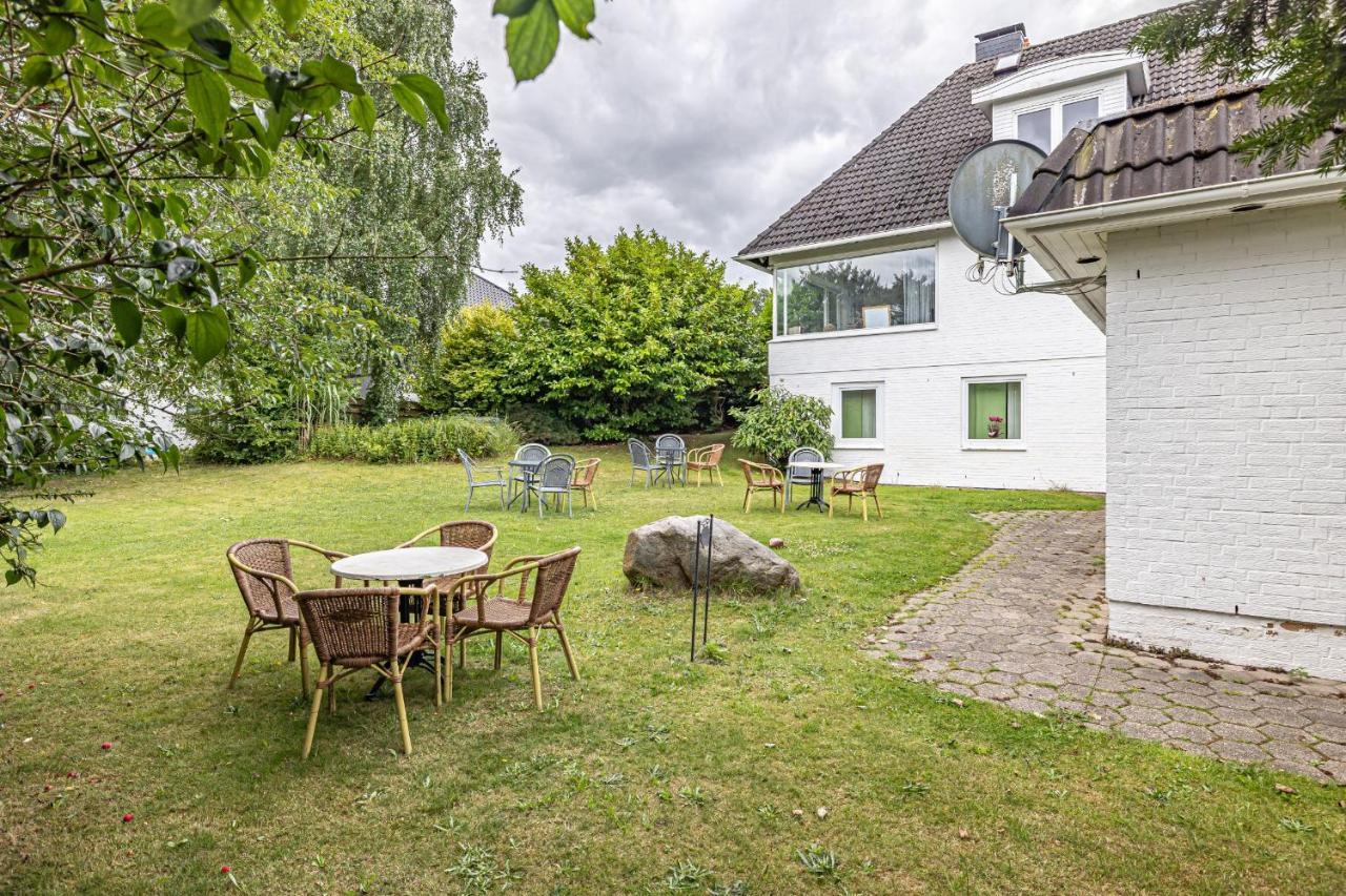 Eindecker - Studioapartment Im Erdgeschoss Mit Gartenmitbenutzung Flensburg Luaran gambar